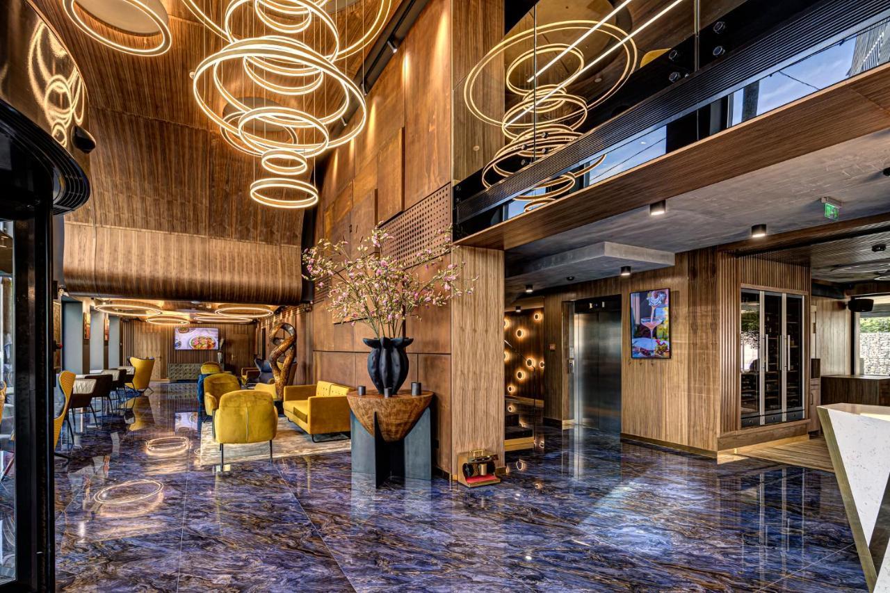 Vibre Hotel 5*